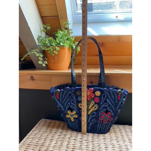 Floral Straw Bag - Picture 7 of 10